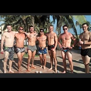 Meet your Posher, Ashton